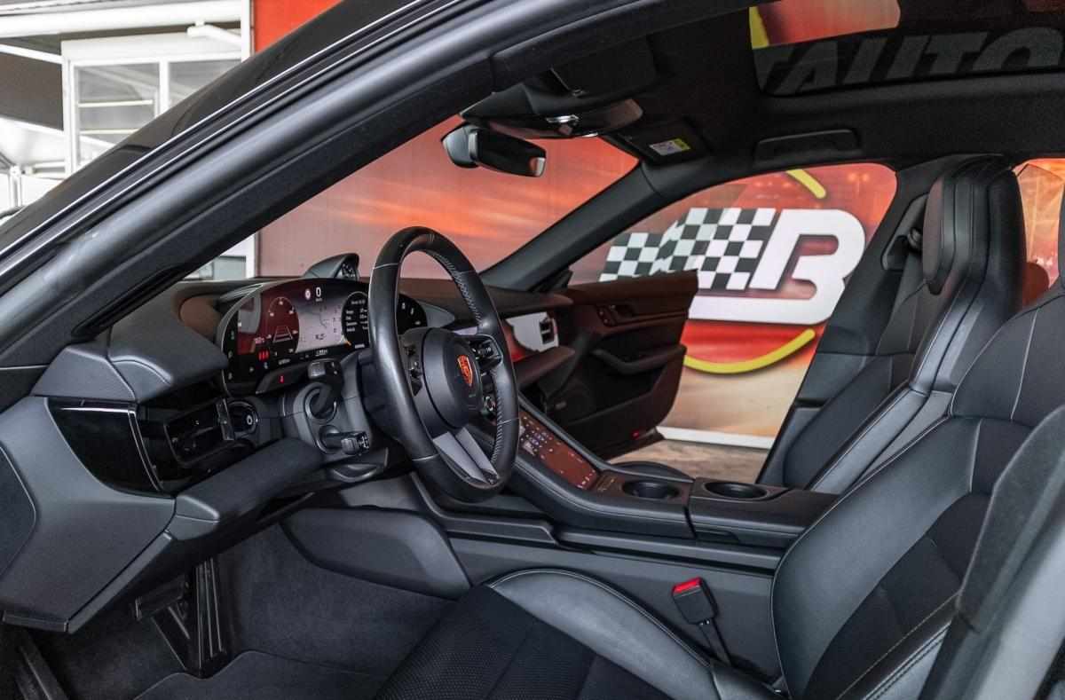 porsche-taycan-4-2022-eletrico