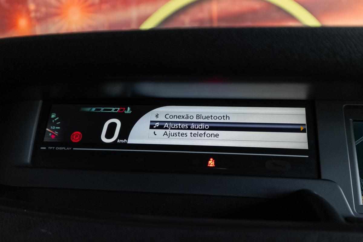renault-grand-scenic-2012-diesel-1598cc