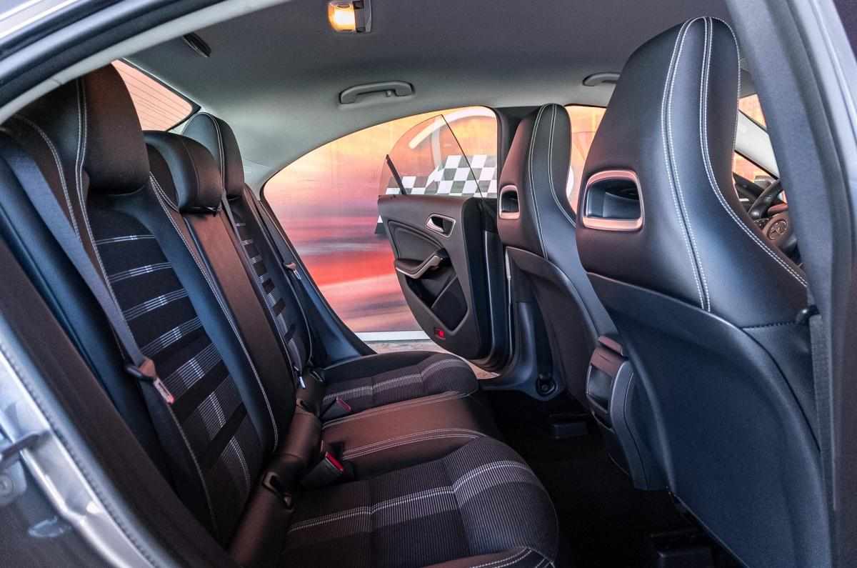 mercedes-benz-cla-200-cdi-2019-diesel-2143cc