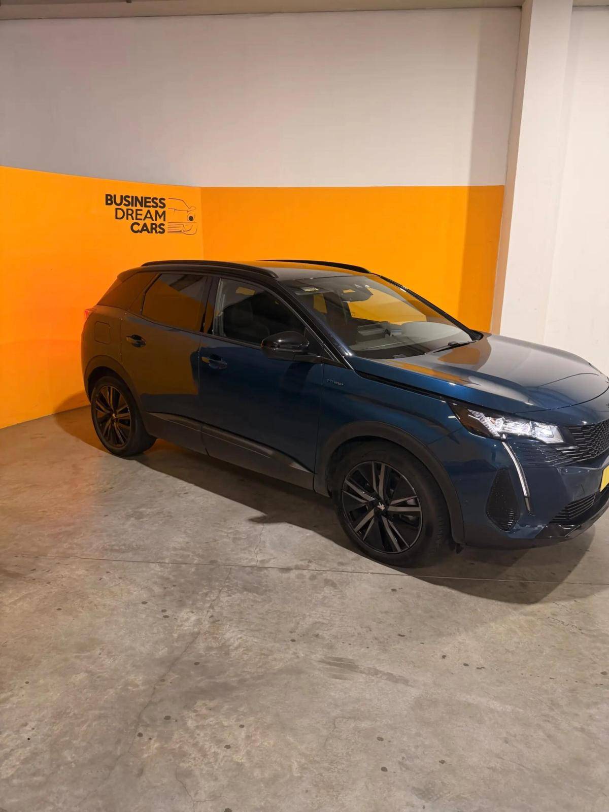 peugeot-3008-2023-hibrido-a-gasolina-1598cc