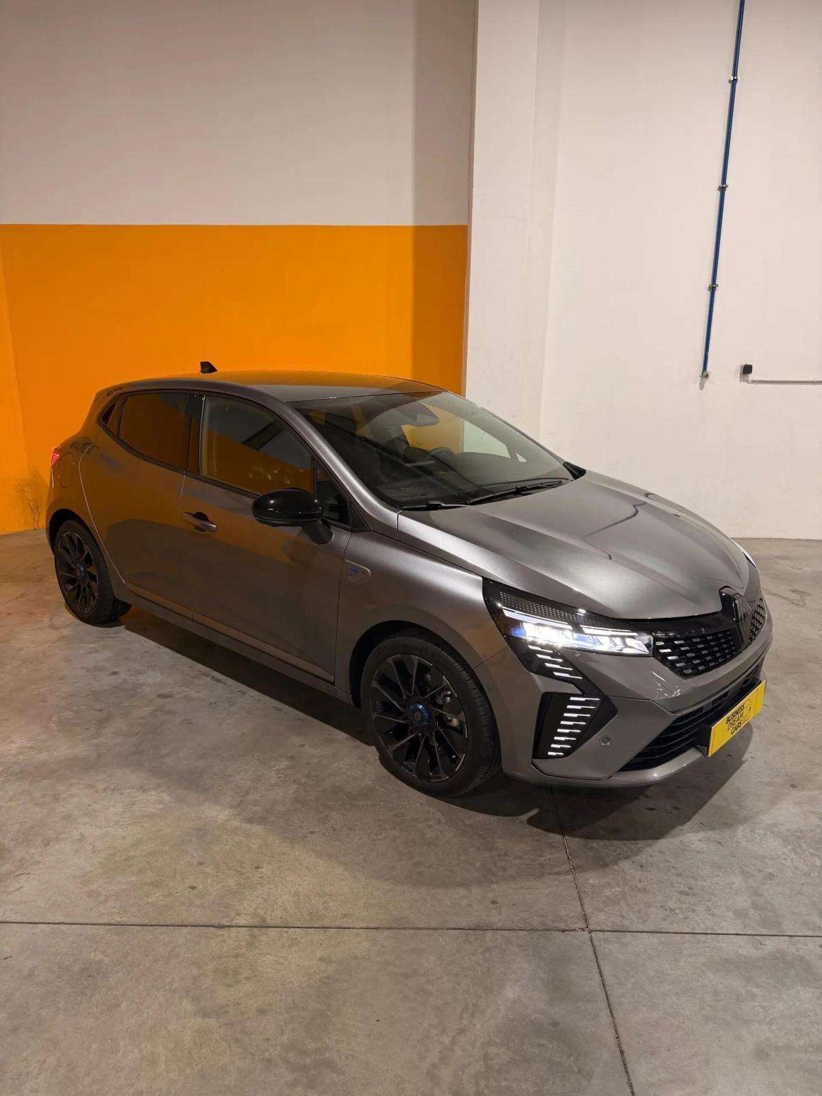 renault-clio-2025-hibrido-a-gasolina-1598cc