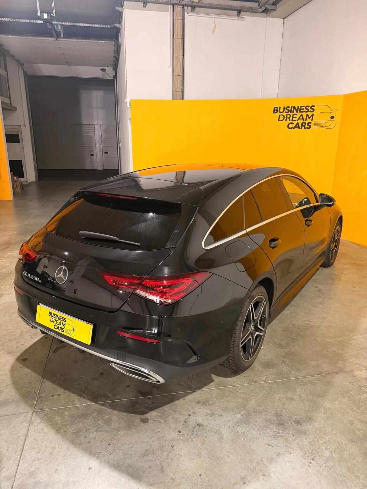 mercedes-benz-cla-250e-2023-hibrido-a-gasolina-1332cc