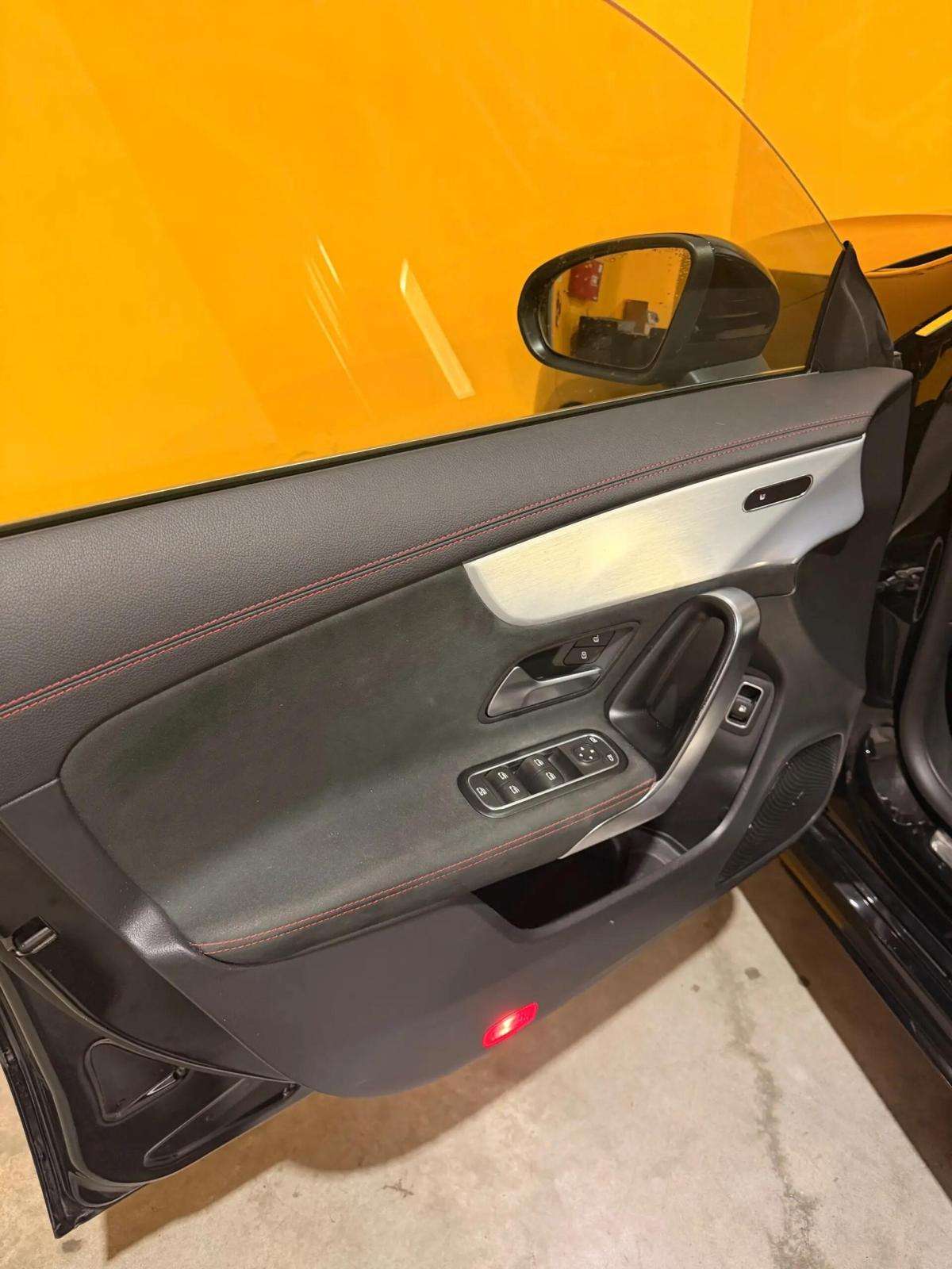 mercedes-benz-cla-250e-2023-hibrido-a-gasolina-1332cc
