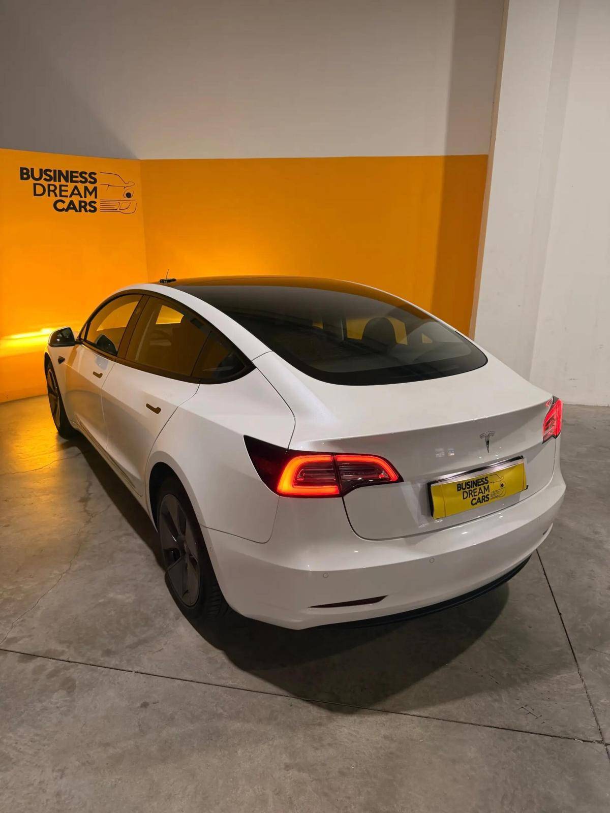 tesla-model-3-2021-eletrico-0cc