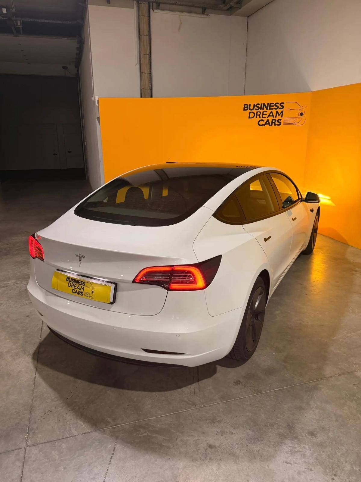 tesla-model-3-2021-eletrico-0cc