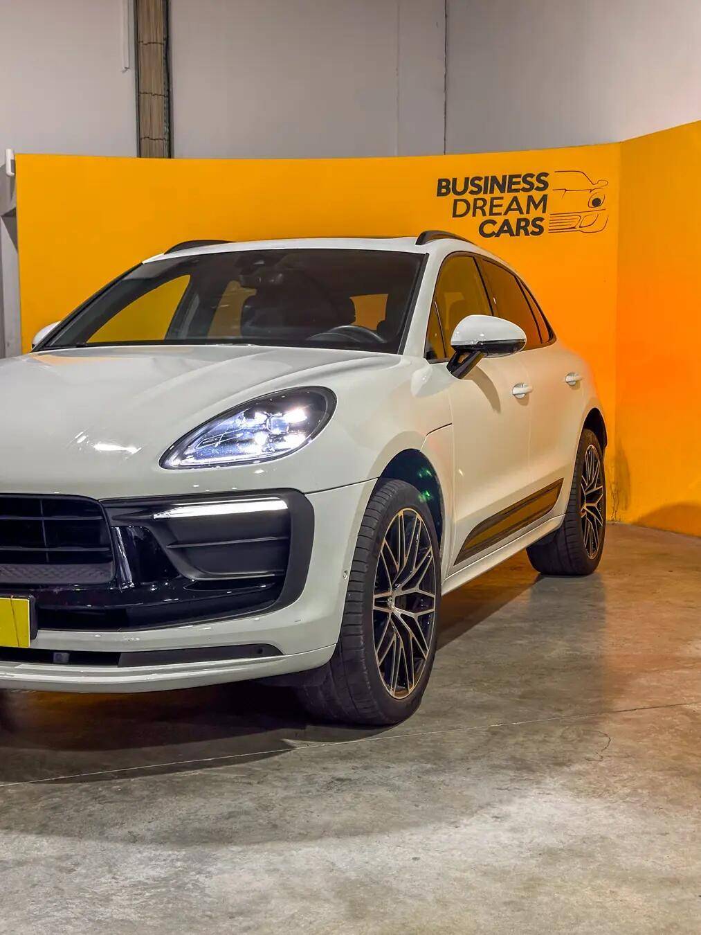 porsche-macan-2024-gasolina-1984cc