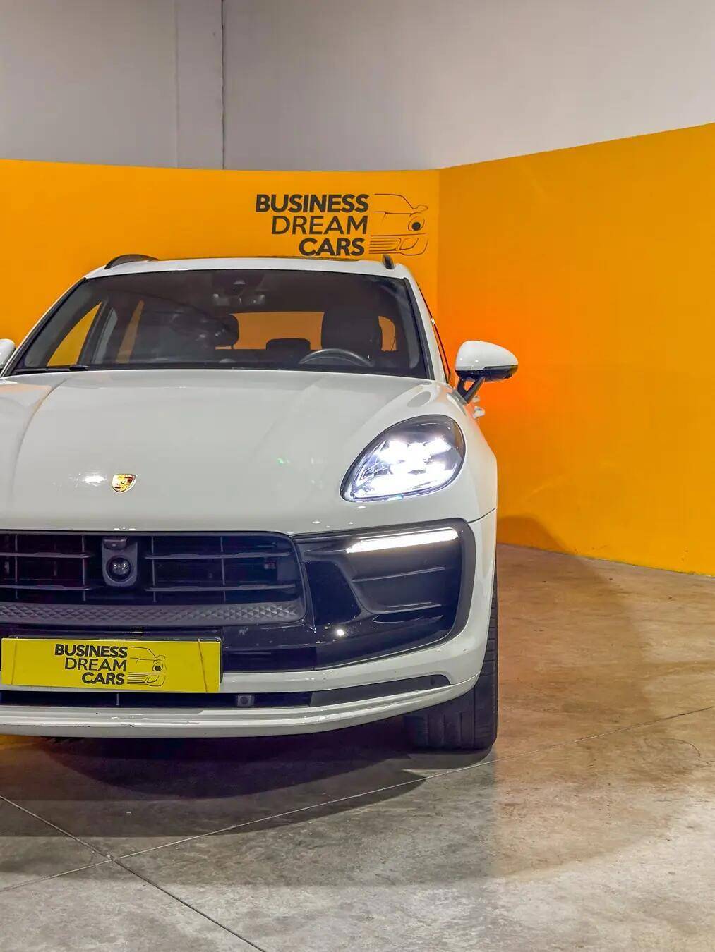 porsche-macan-2024-gasolina-1984cc