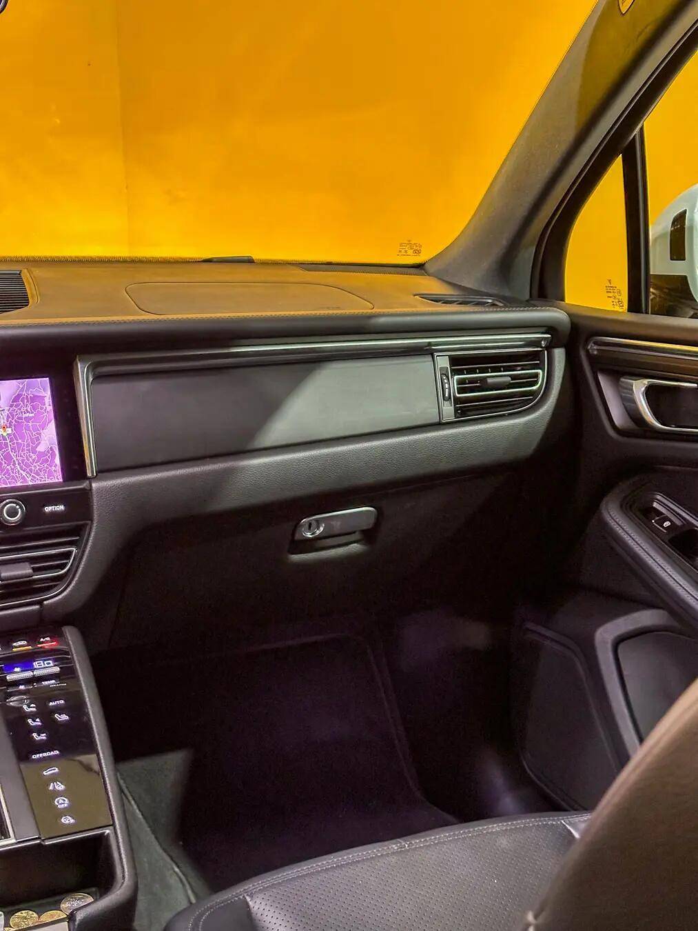 porsche-macan-2024-gasolina-1984cc