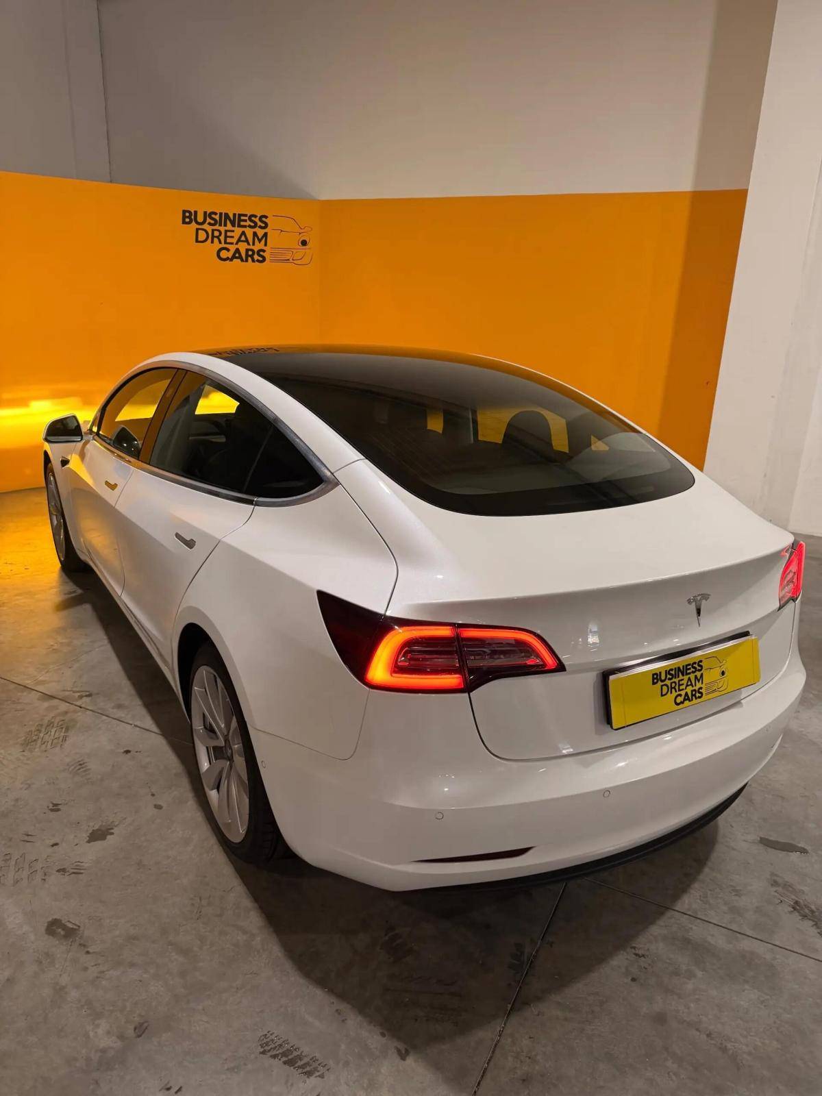 tesla-model-3-2020-eletrico-0cc