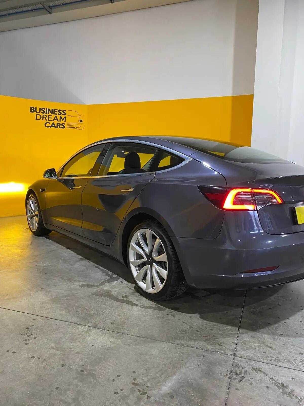 tesla-model-3-2020-eletrico-0cc