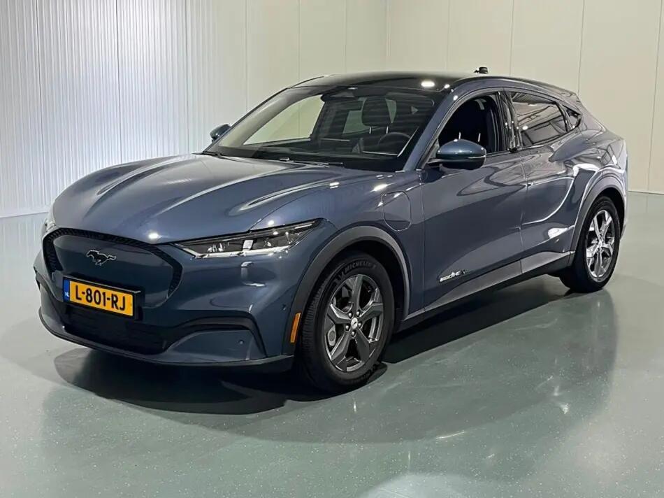 ford-mustang-mach-e-2021-eletrico-0cc