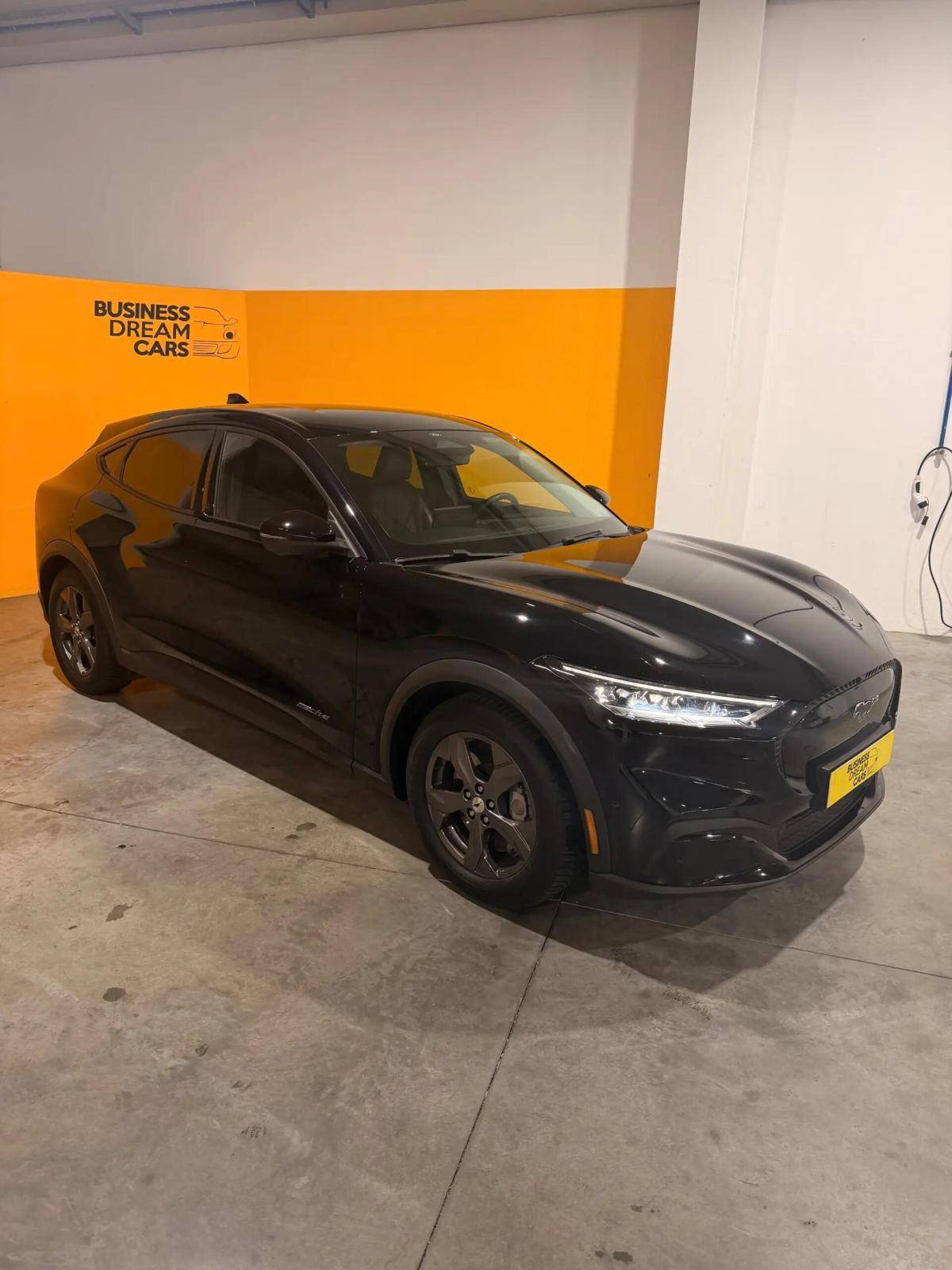 ford-mustang-mach-e-2021-eletrico-0cc