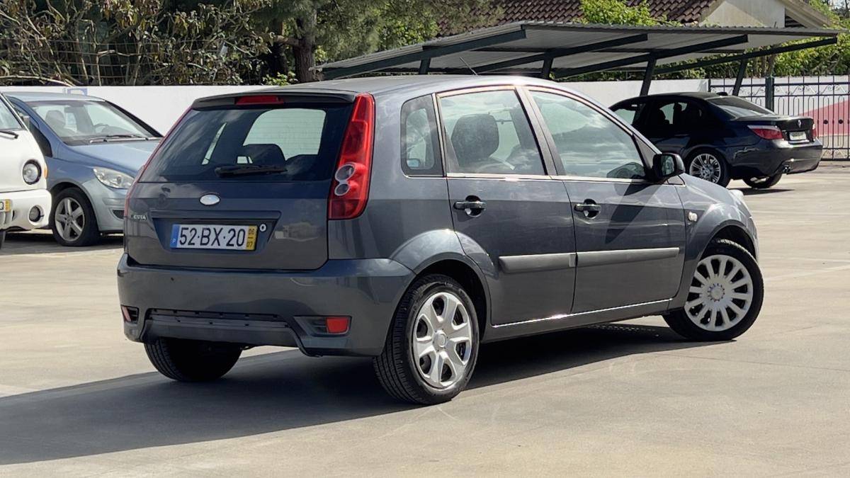 ford-fiesta-2006-gasolina-1242cc