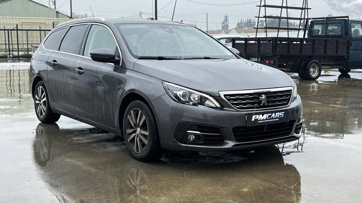 peugeot-308-sw-2019-diesel-1499cc