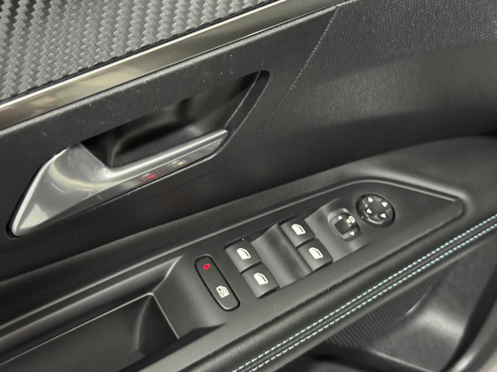 peugeot-3008-2022-diesel-1499cc
