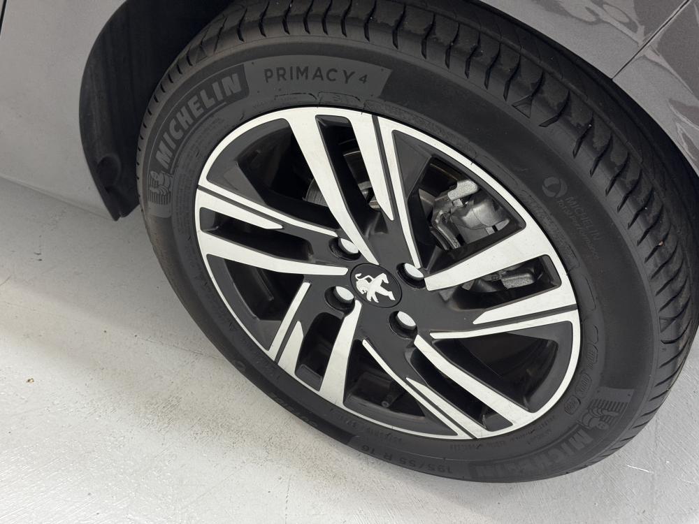 peugeot-208-2020-gasolina-1199cc