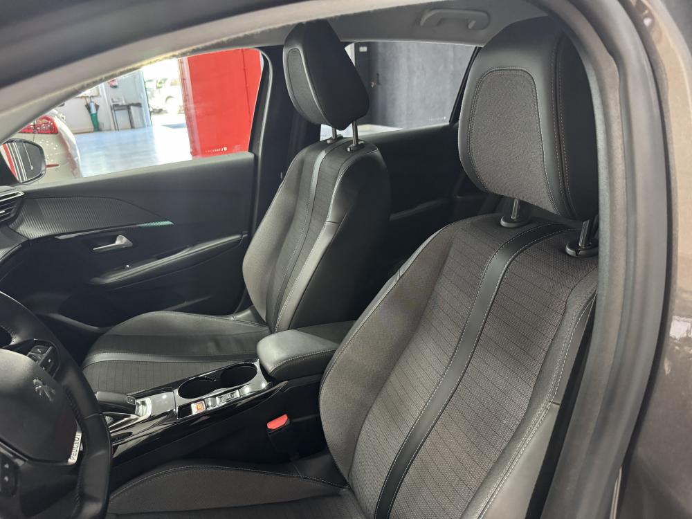 peugeot-208-2020-gasolina-1199cc