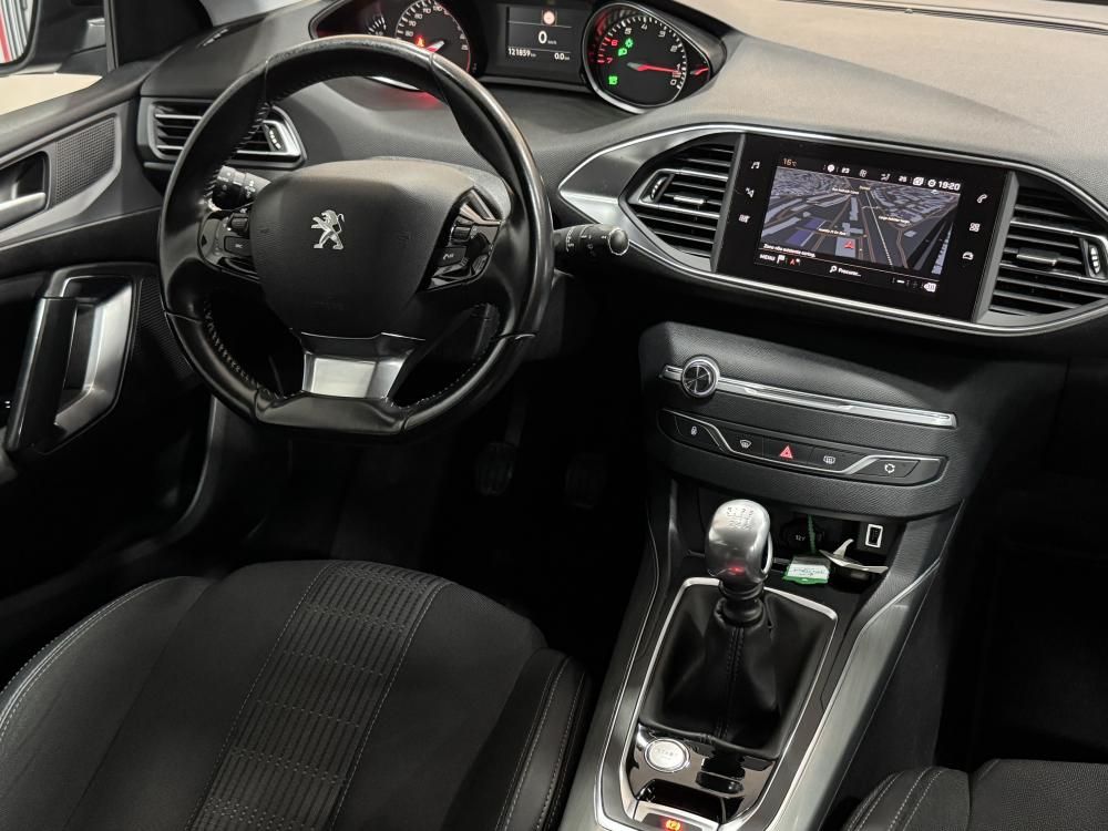 peugeot-308-2018-gasolina-1199cc