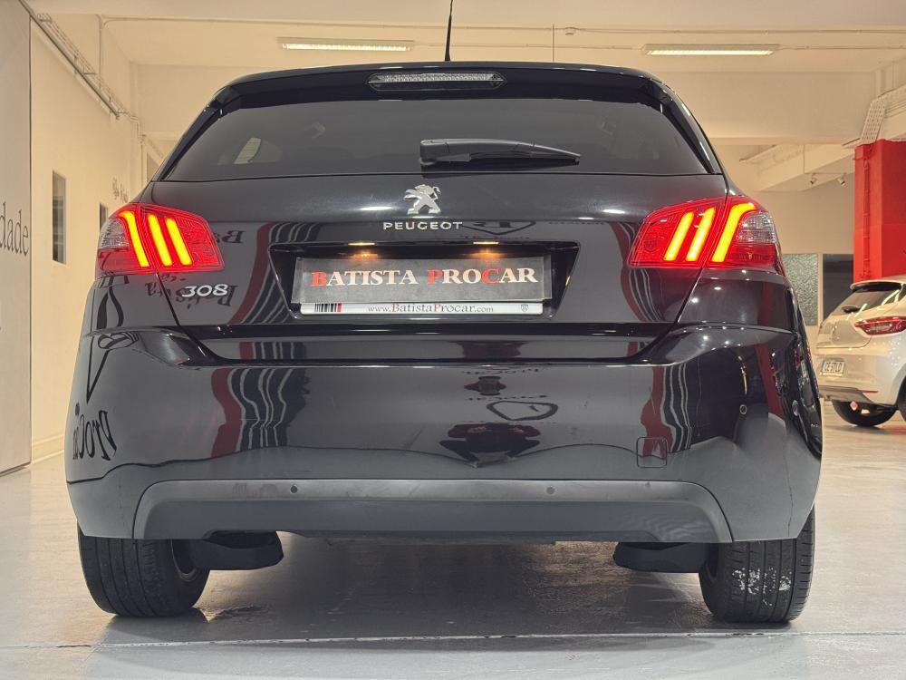 peugeot-308-2018-gasolina-1199cc