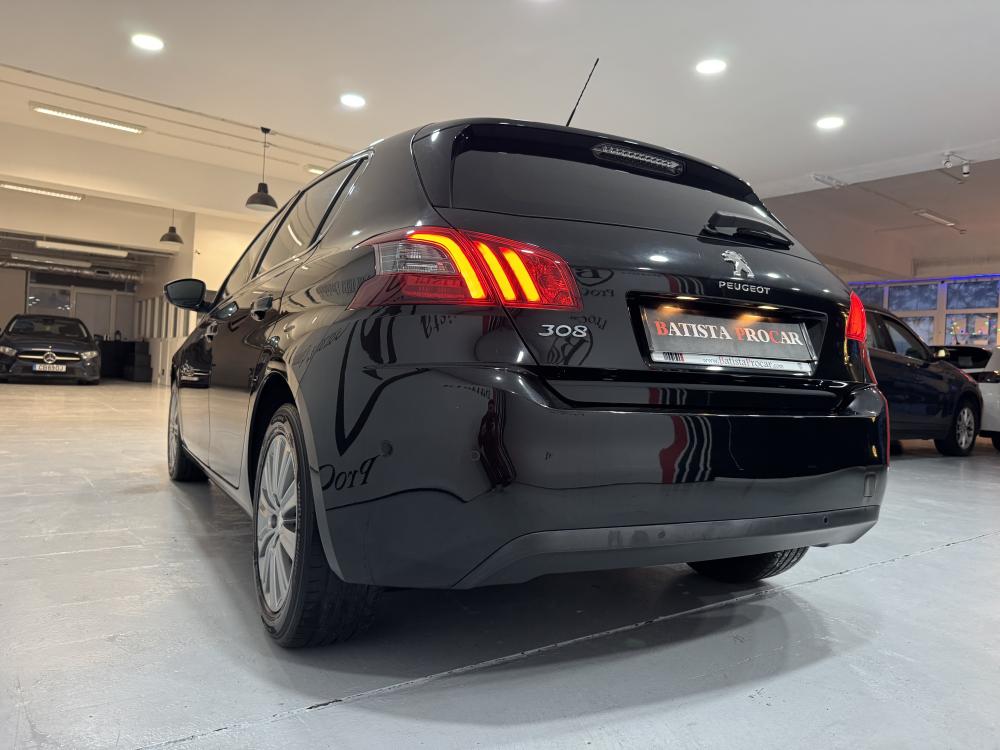 peugeot-308-2018-gasolina-1199cc