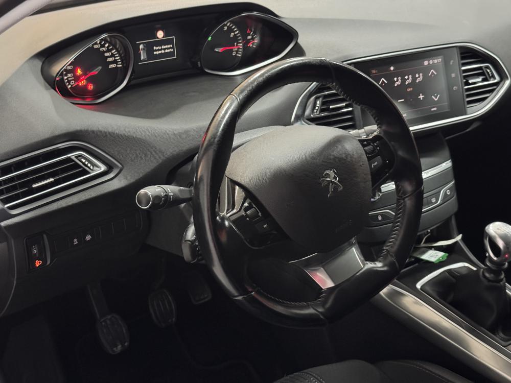 peugeot-308-2018-gasolina-1199cc