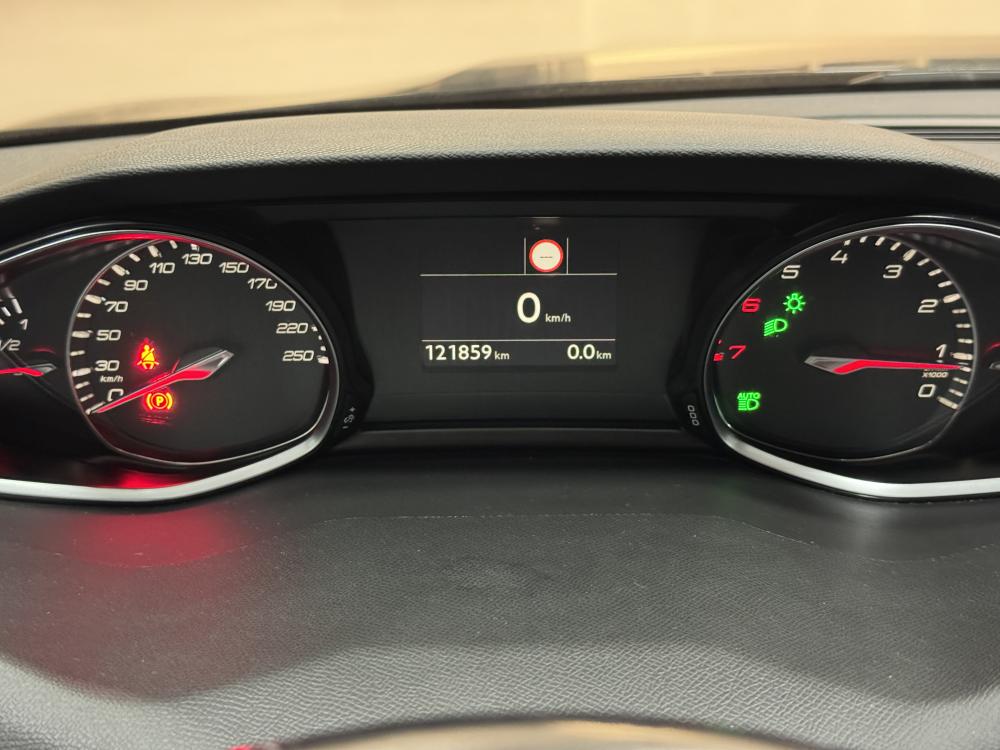 peugeot-308-2018-gasolina-1199cc