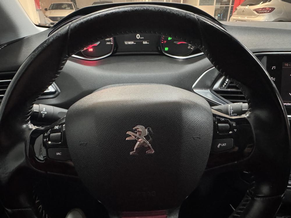 peugeot-308-2018-gasolina-1199cc