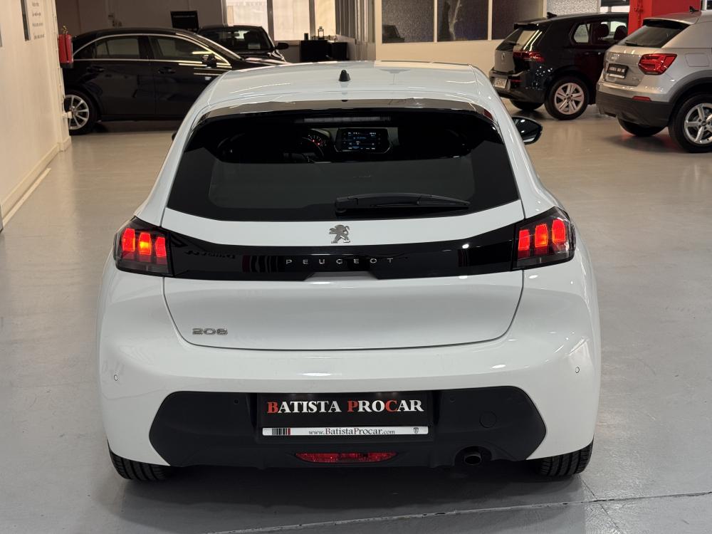 peugeot-208-2023-gasolina-1199cc