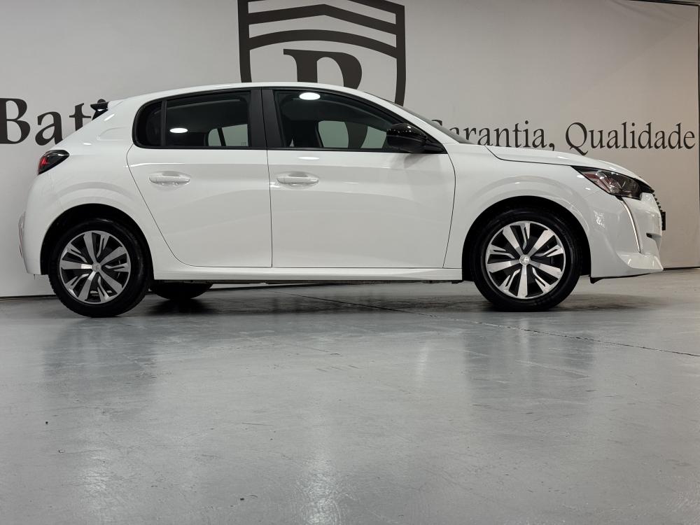 peugeot-208-2023-gasolina-1199cc