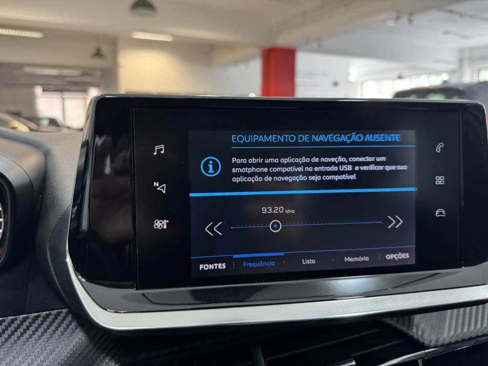 peugeot-208-2023-gasolina-1199cc