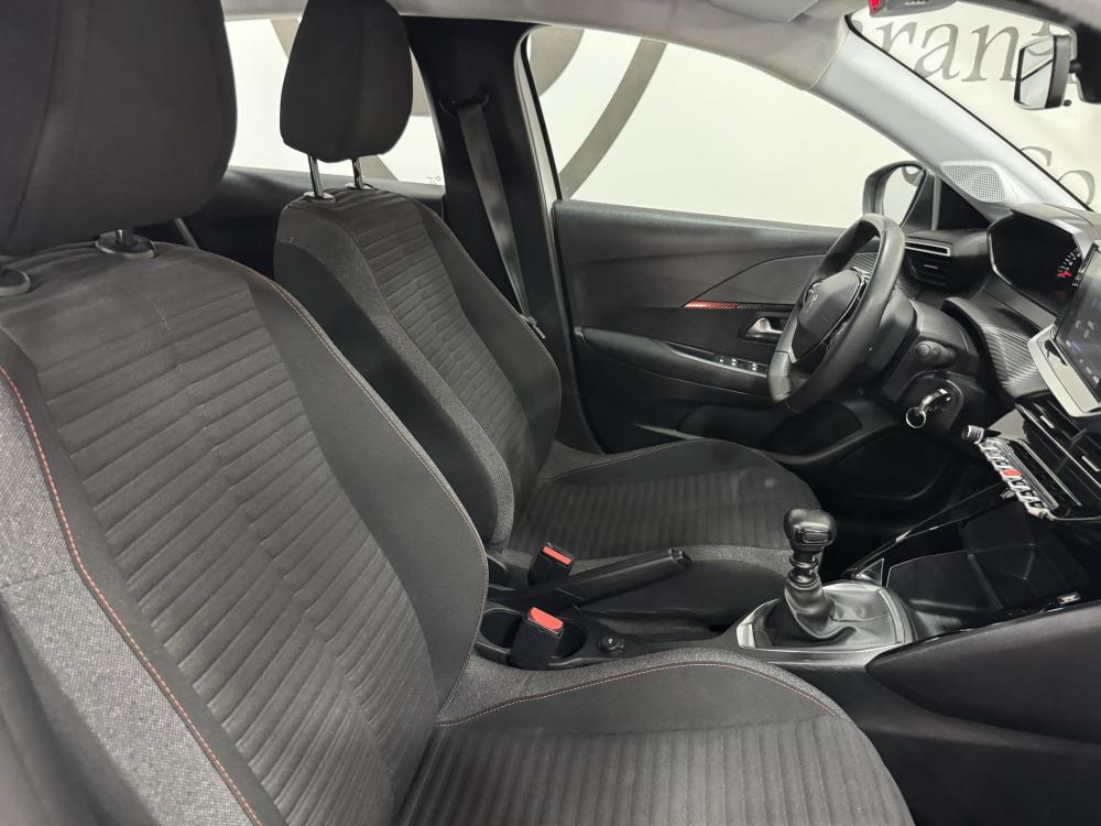peugeot-208-2023-gasolina-1199cc