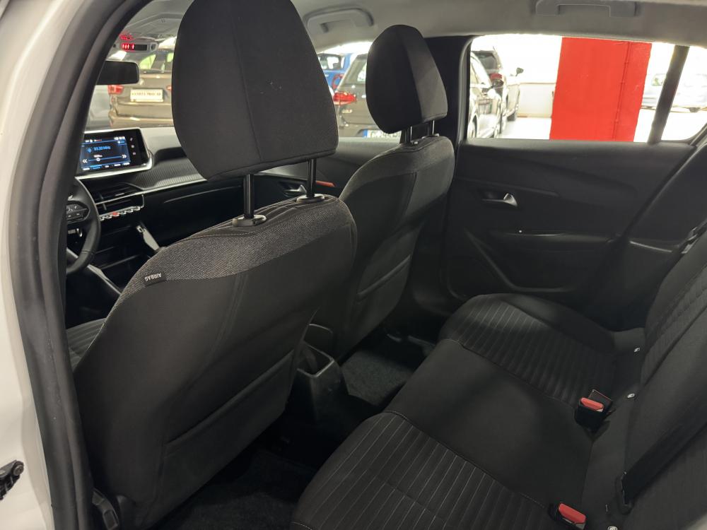 peugeot-208-2023-gasolina-1199cc