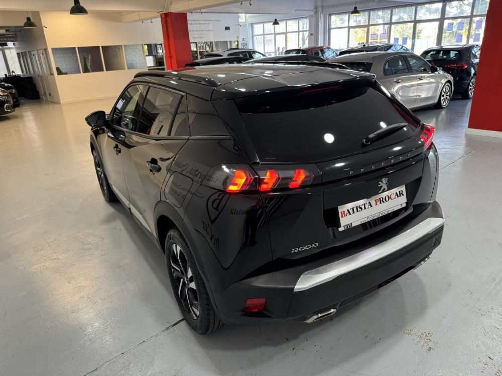 peugeot-2008-2022-gasolina-1199cc