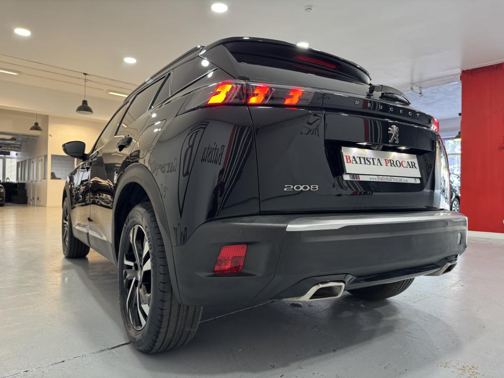 peugeot-2008-2022-gasolina-1199cc