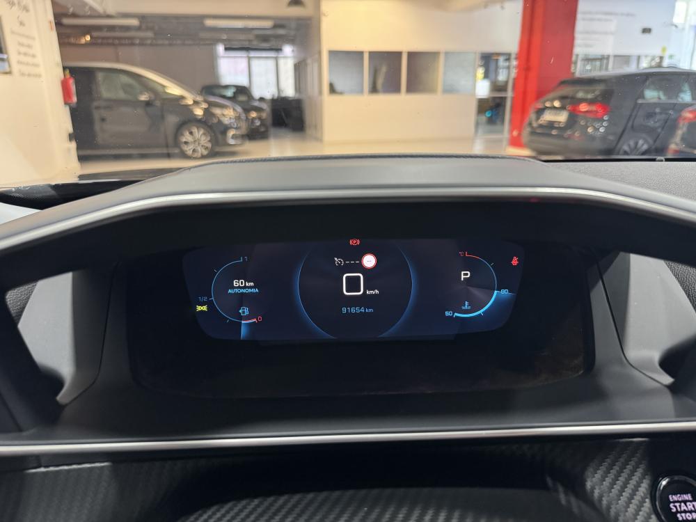 peugeot-2008-2022-gasolina-1199cc