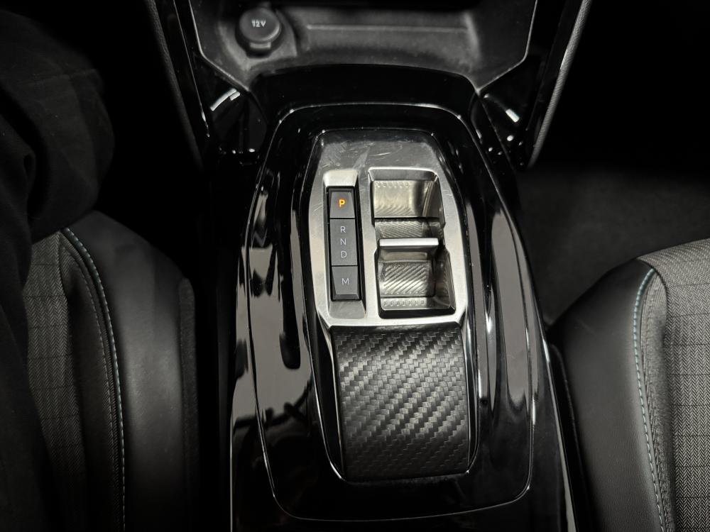 peugeot-2008-2022-gasolina-1199cc