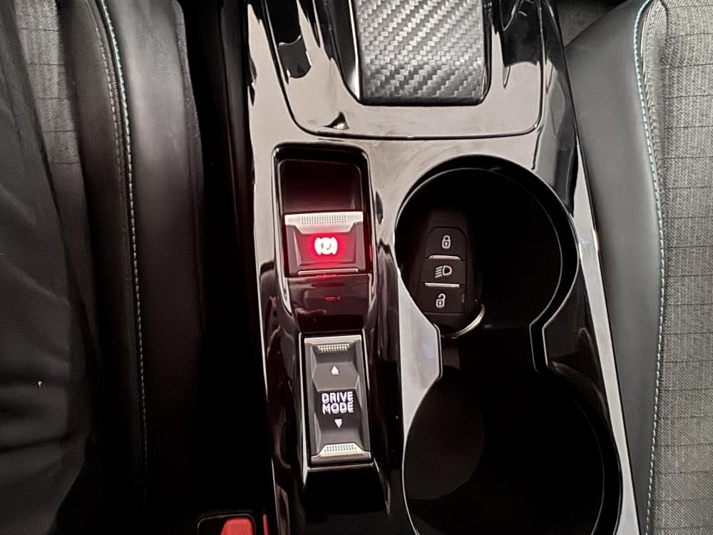 peugeot-2008-2022-gasolina-1199cc