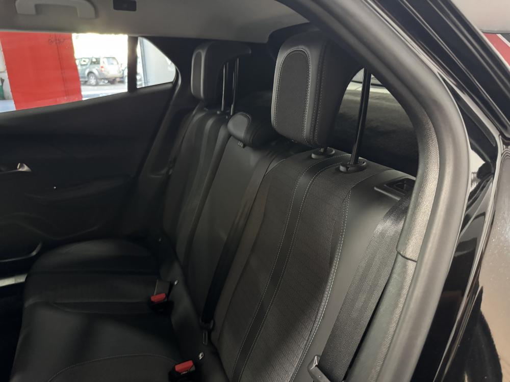peugeot-2008-2022-gasolina-1199cc