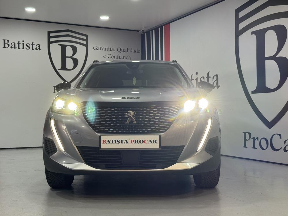 peugeot-2008-2022-gasolina-1199cc