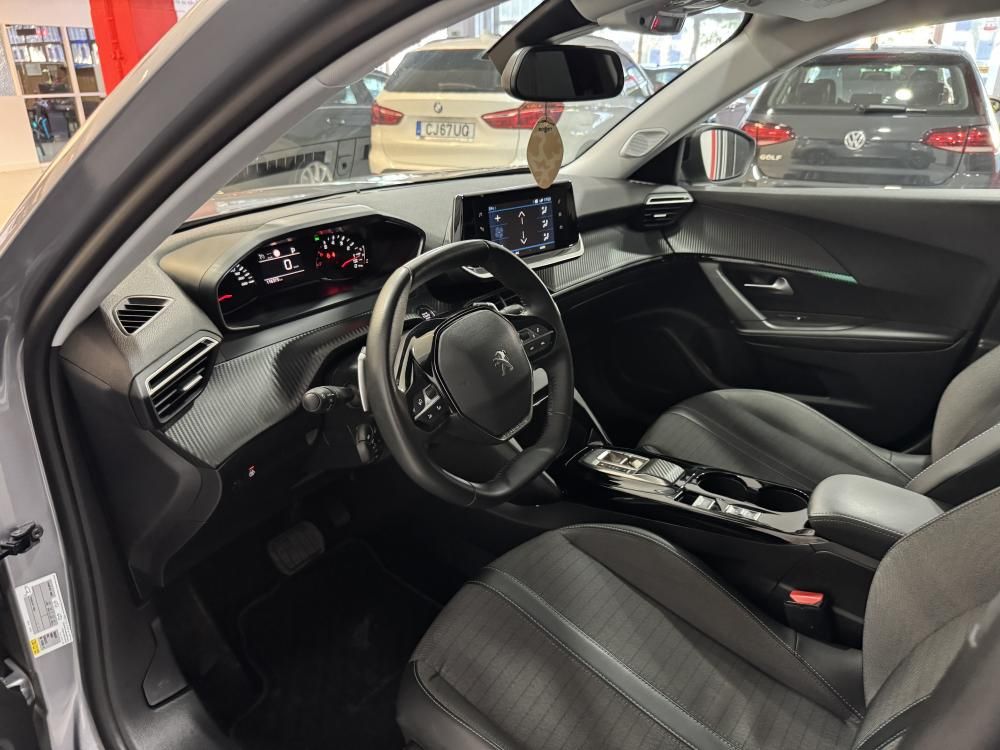 peugeot-2008-2022-gasolina-1199cc