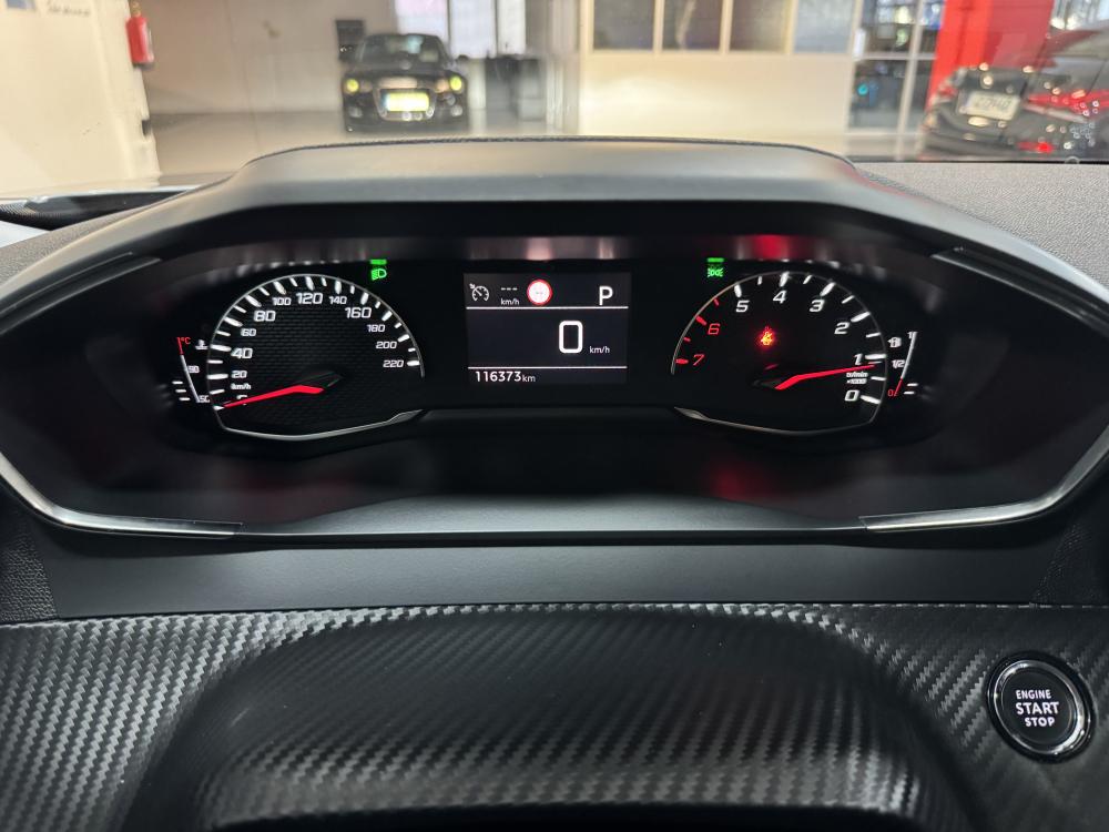 peugeot-2008-2022-gasolina-1199cc