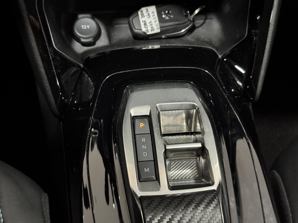 peugeot-2008-2022-gasolina-1199cc