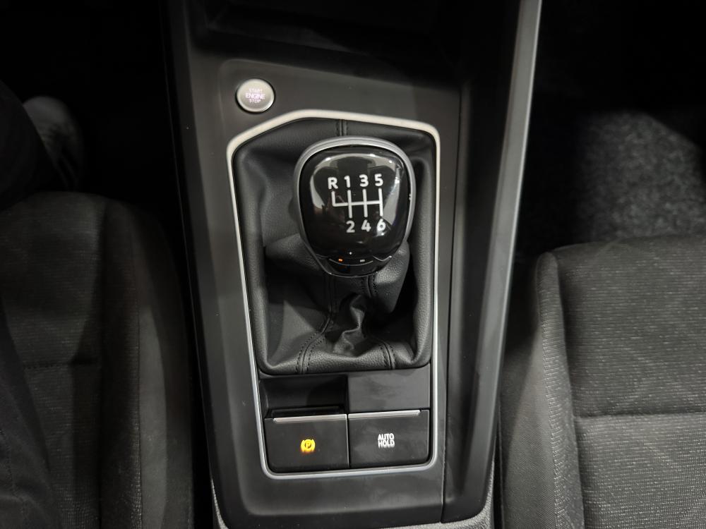 volkswagen-golf-2022-gasolina-999cc