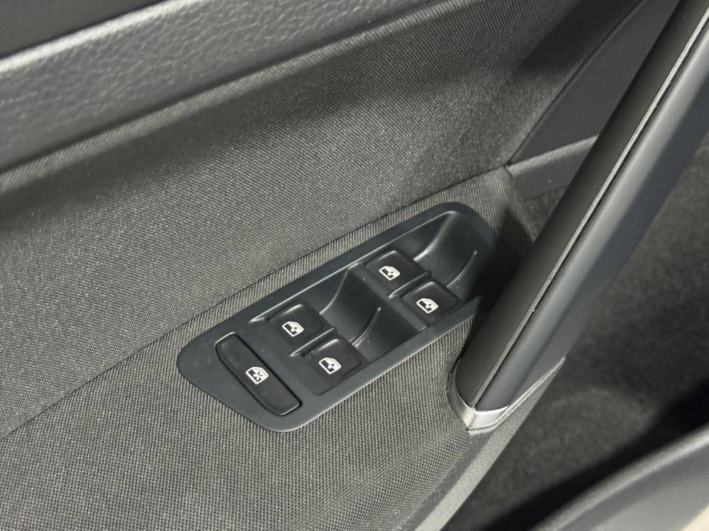 volkswagen-golf-2020-gasolina-999cc