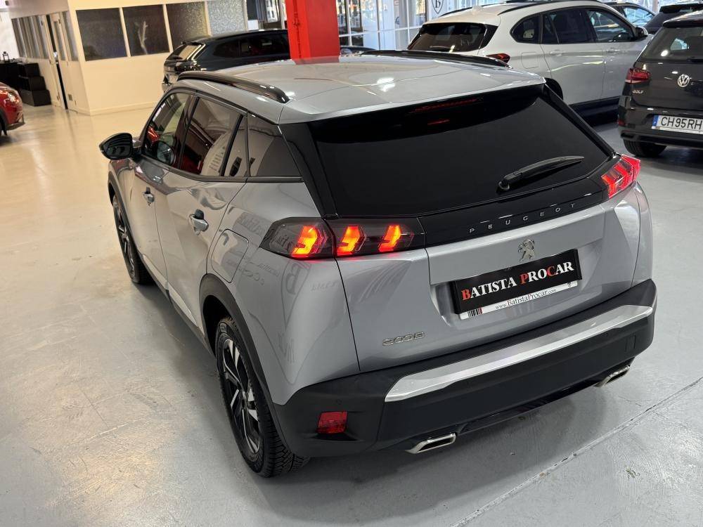 peugeot-2008-2022-gasolina-1199cc