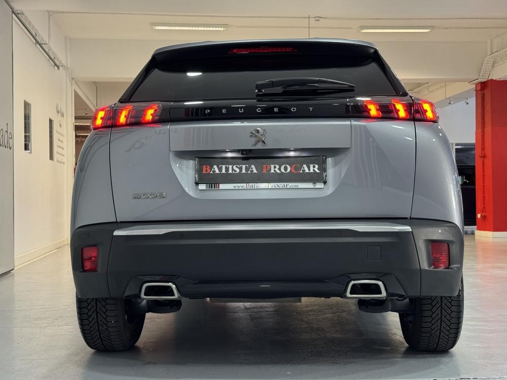 peugeot-2008-2022-gasolina-1199cc