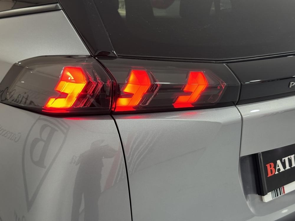 peugeot-2008-2022-gasolina-1199cc