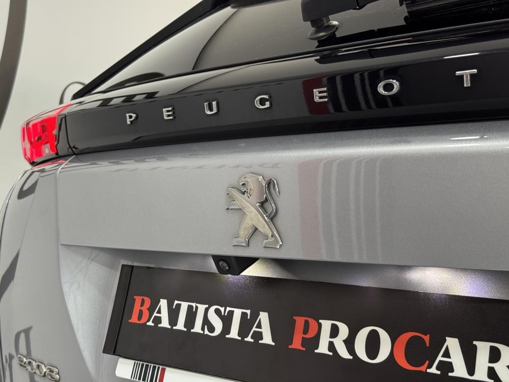 peugeot-2008-2022-gasolina-1199cc