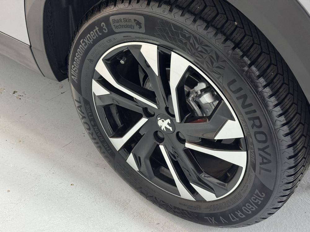 peugeot-2008-2022-gasolina-1199cc