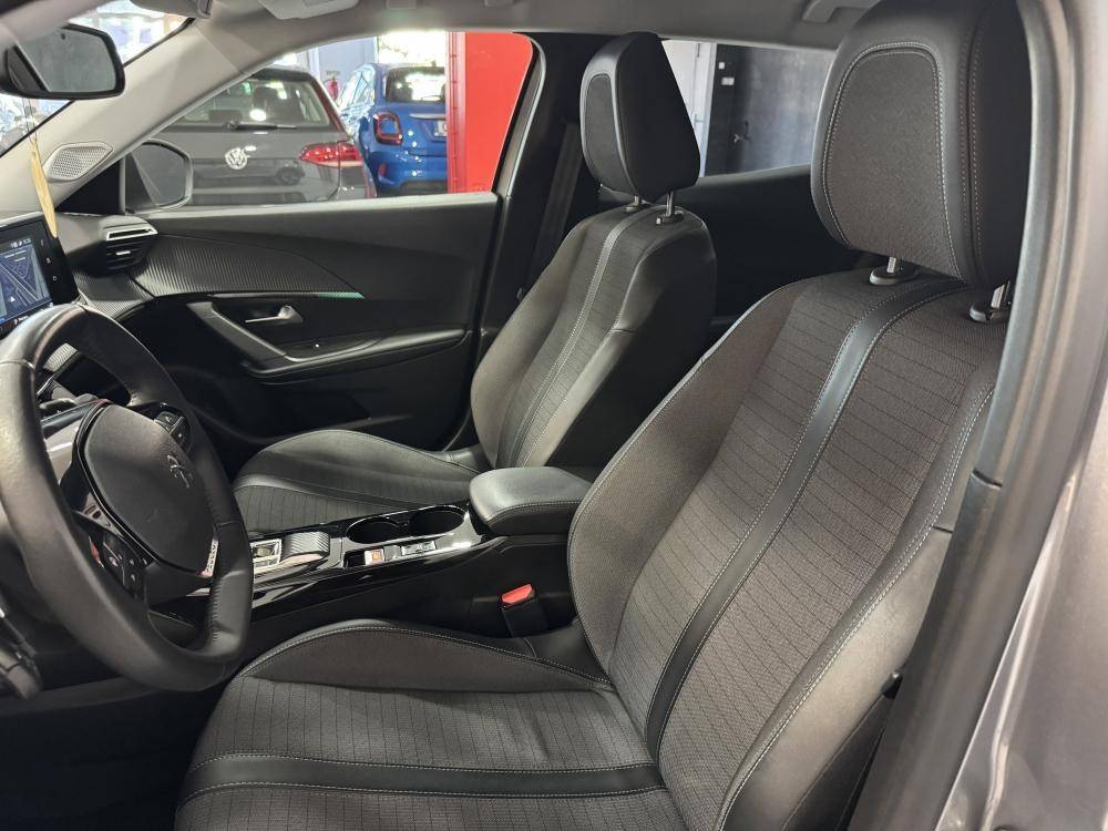 peugeot-2008-2022-gasolina-1199cc